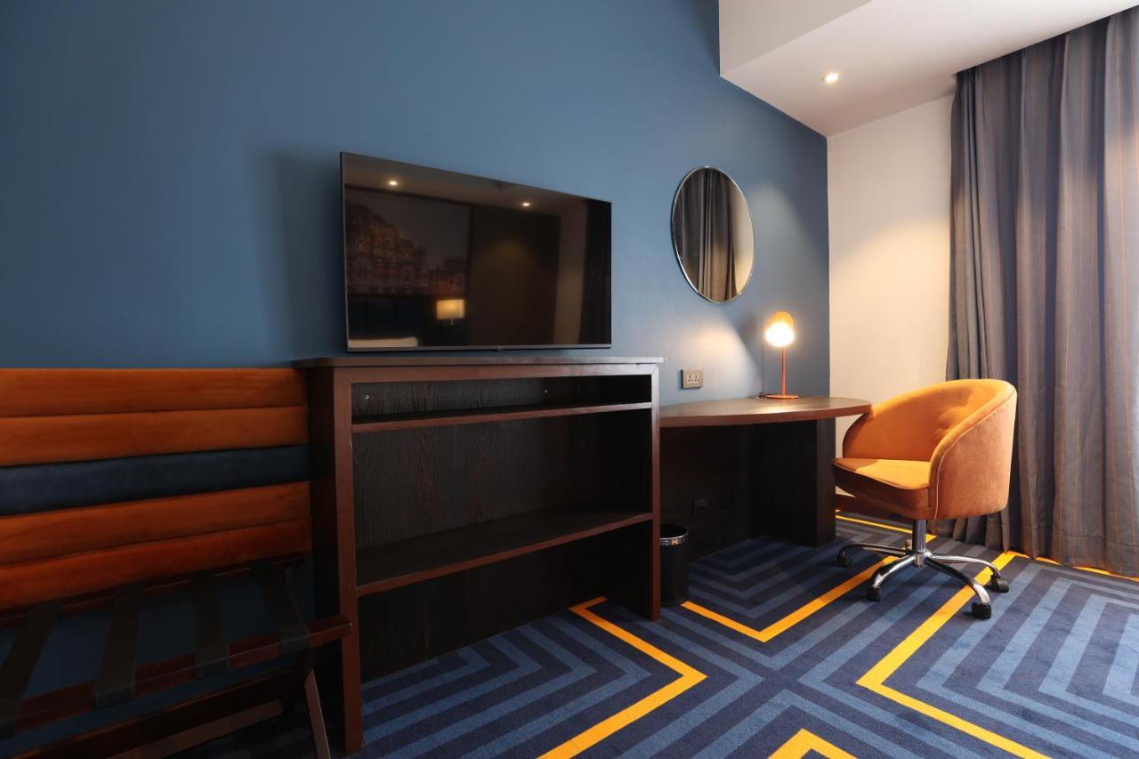 Holiday Inn Express & Suites Jaipur Gopalpura Ngoại thất bức ảnh