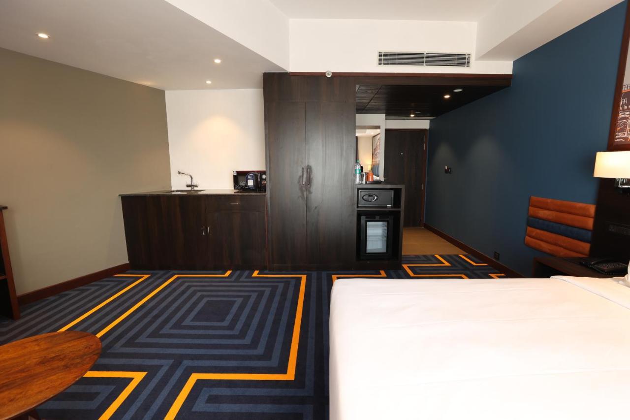 Holiday Inn Express & Suites Jaipur Gopalpura Ngoại thất bức ảnh