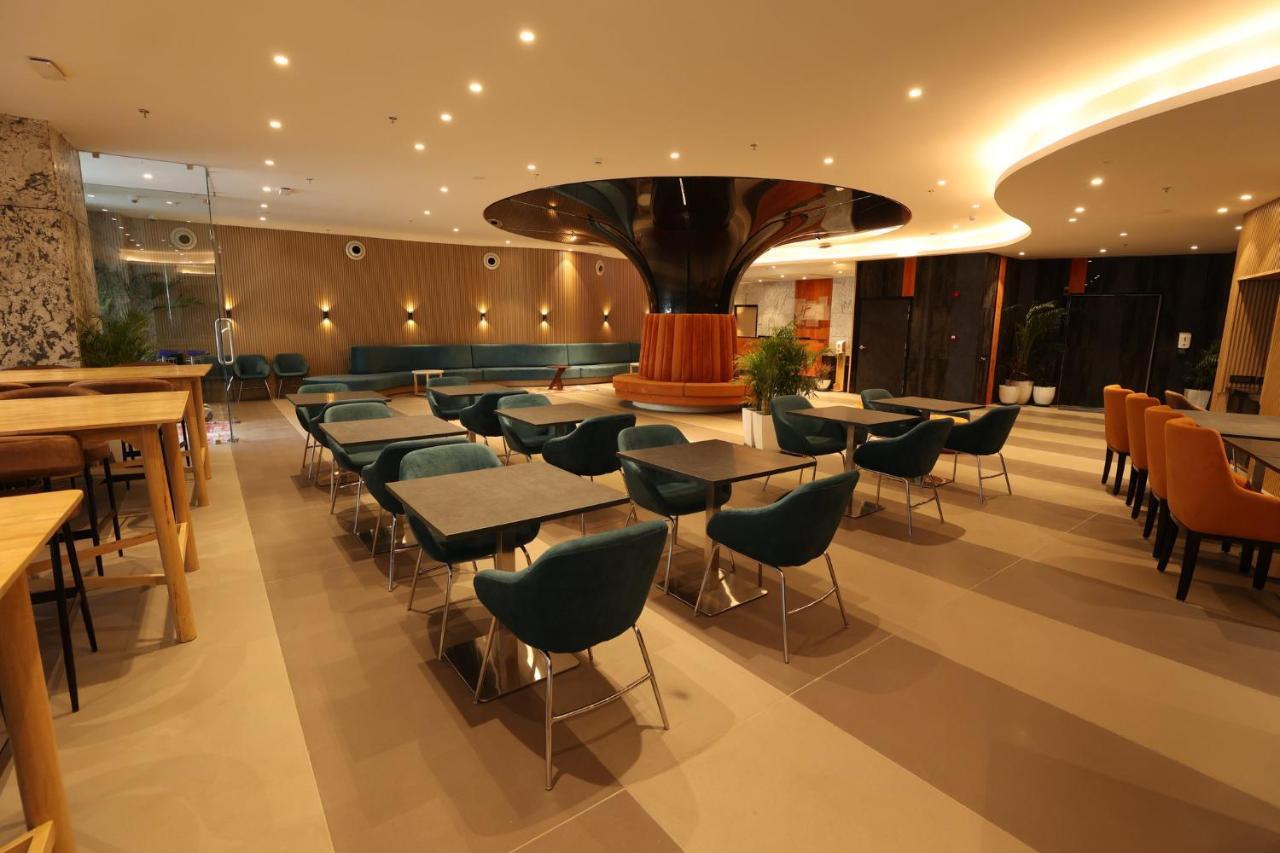Holiday Inn Express & Suites Jaipur Gopalpura Ngoại thất bức ảnh