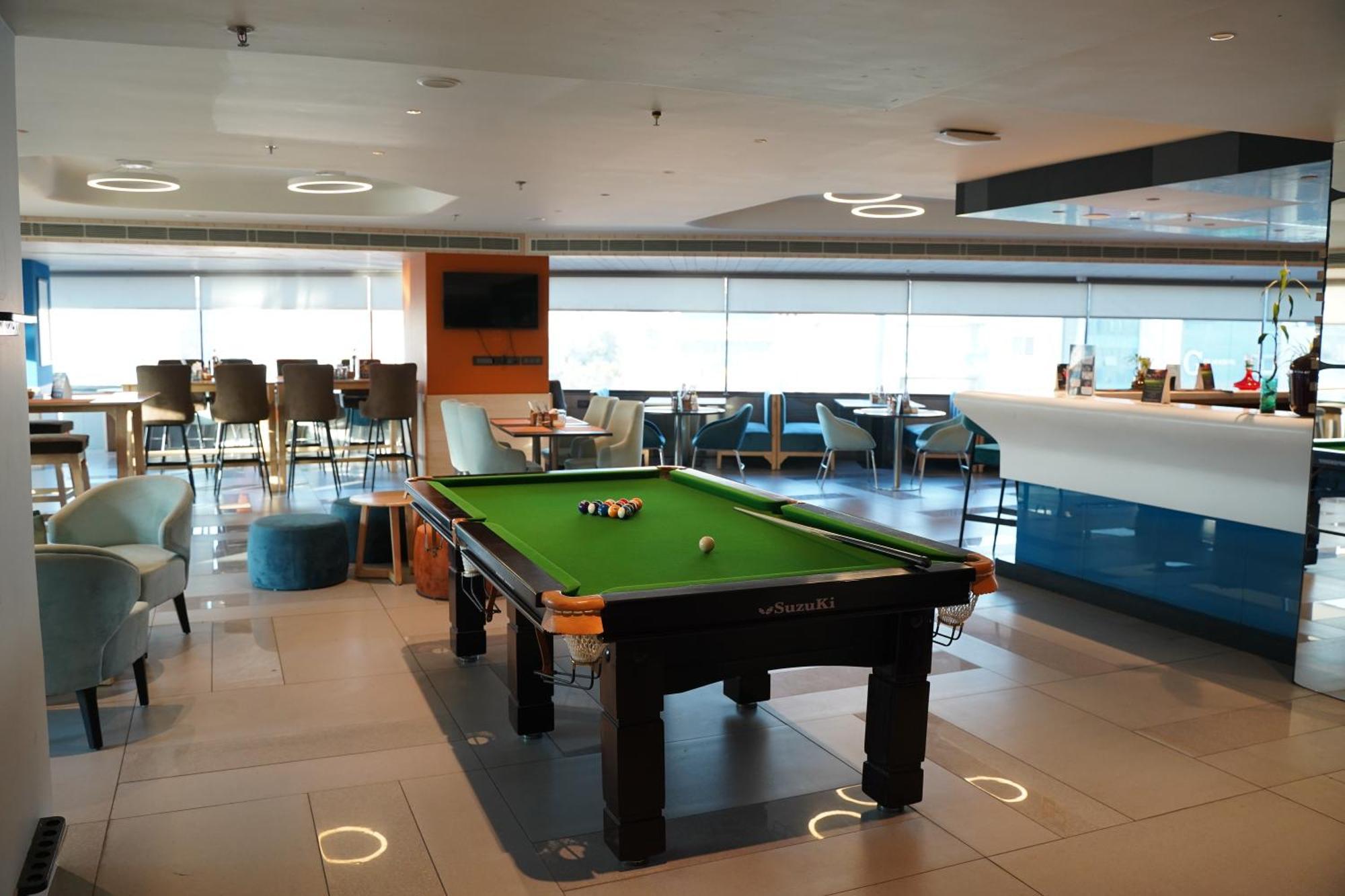 Holiday Inn Express & Suites Jaipur Gopalpura Ngoại thất bức ảnh