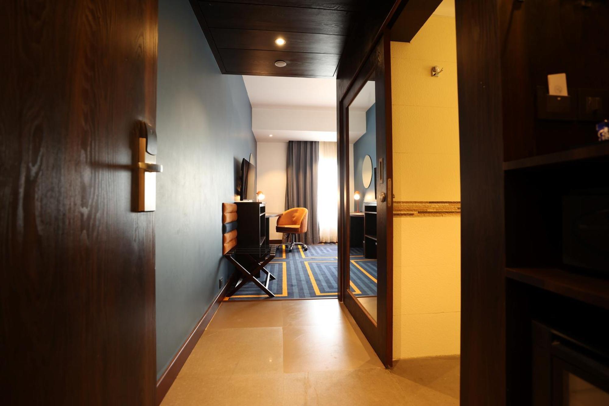 Holiday Inn Express & Suites Jaipur Gopalpura Ngoại thất bức ảnh